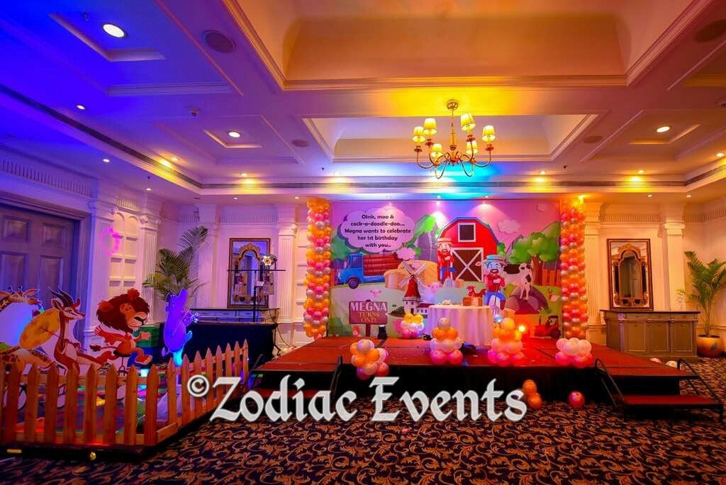 Theme Decorations